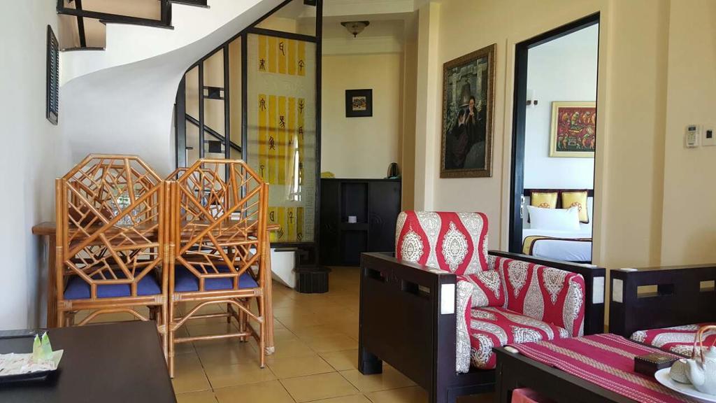 Dynasty Mui Ne Beach Resort Phan Thiet Exterior photo