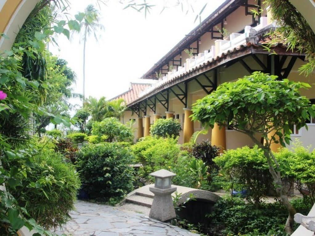 Dynasty Mui Ne Beach Resort Phan Thiet Exterior photo